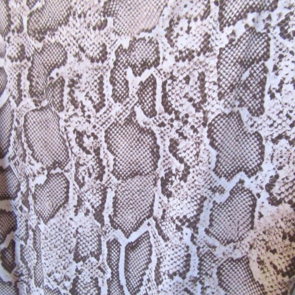 Jones New York Blouse, Leopard print, 91% Cotton - Picture 1 of 6